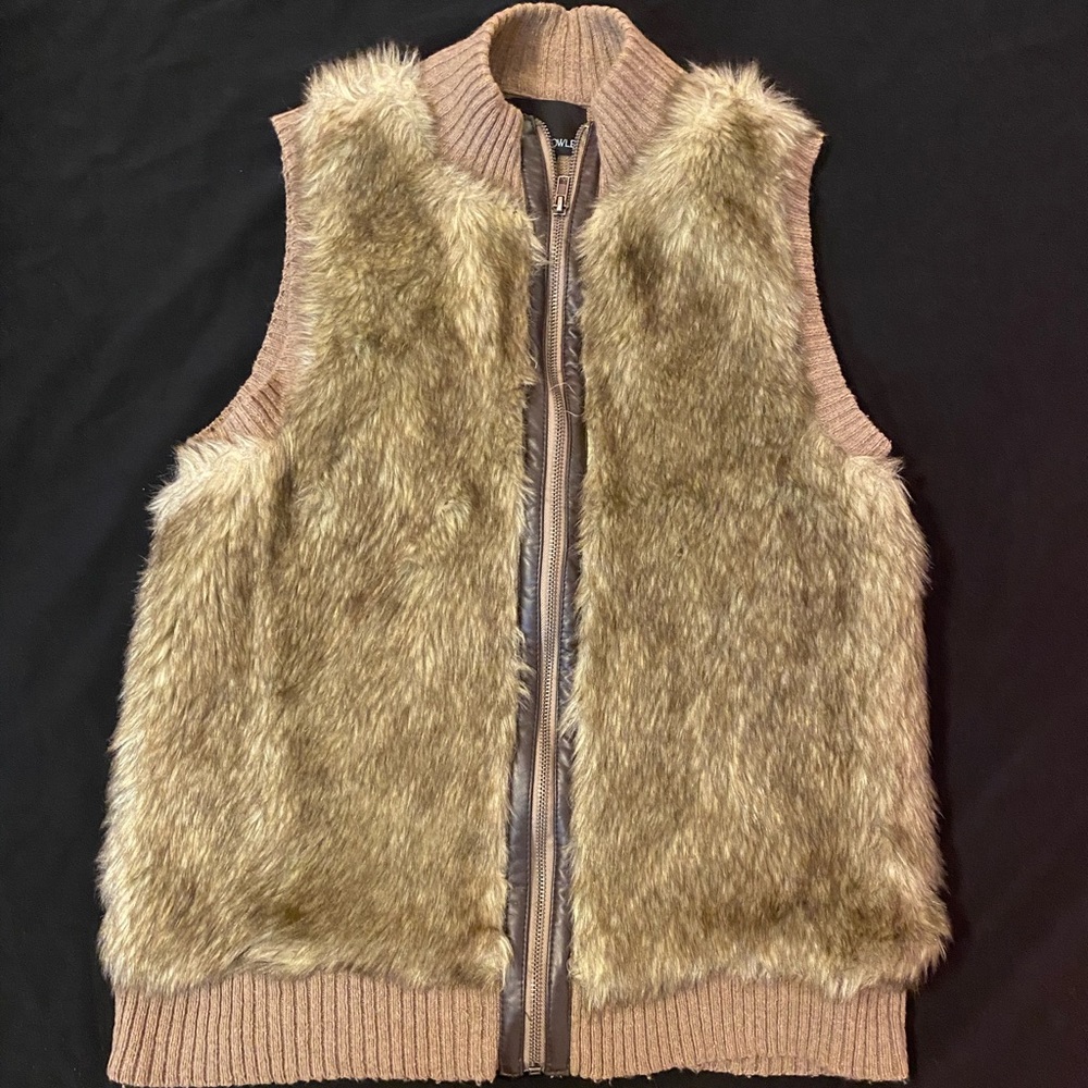 Fur vest